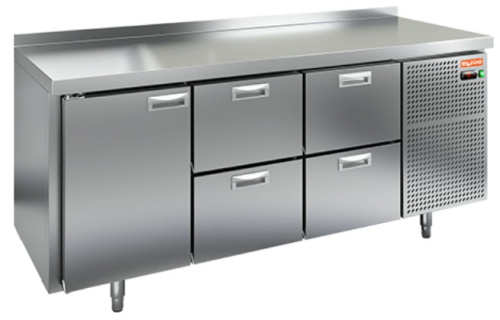 Стол холодильный HiCold SN 122/TN Стол холодильный HiCold SN 122/TN